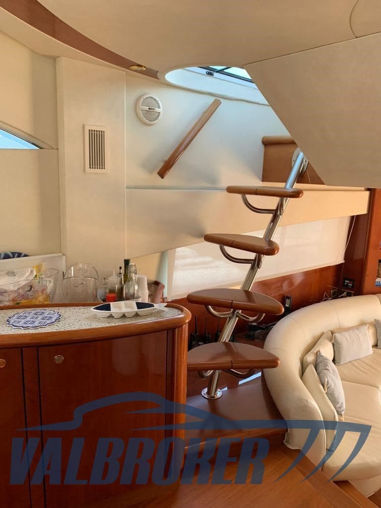 Fairline SQUADRON 62 usato - foto hero 8