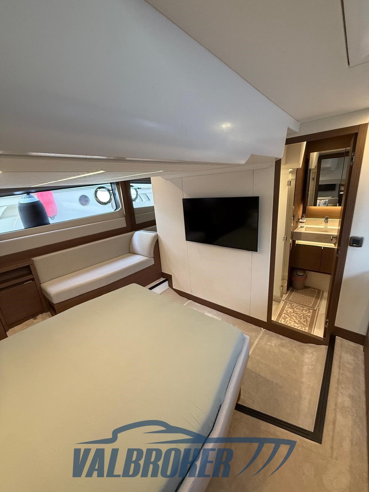 Prestige 520 d'occasion - image hero 34