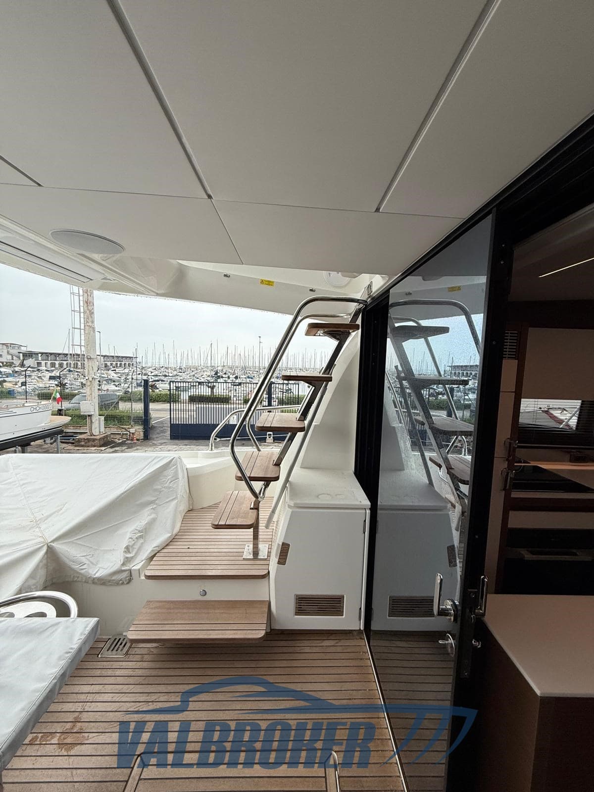 Prestige 520 d'occasion - image hero 4