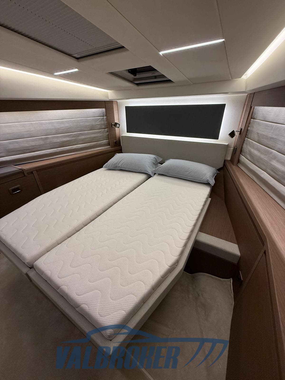 Prestige 520 d'occasion - image hero 35