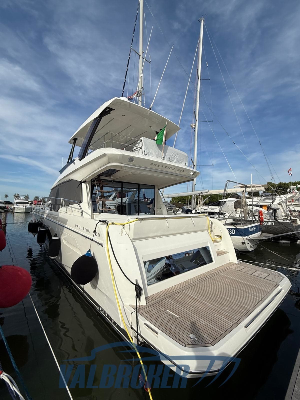 Prestige 520 d'occasion - image hero 22