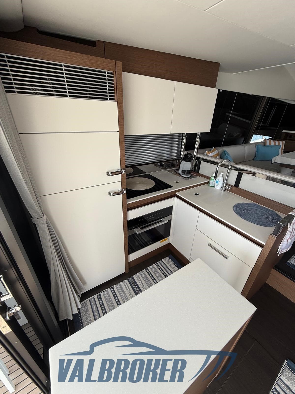 Prestige 520 d'occasion - image hero 24