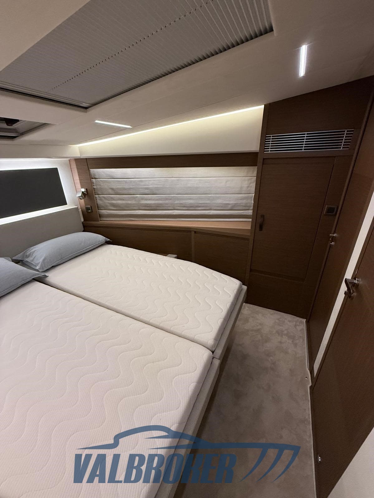 Prestige 520 d'occasion - image hero 37