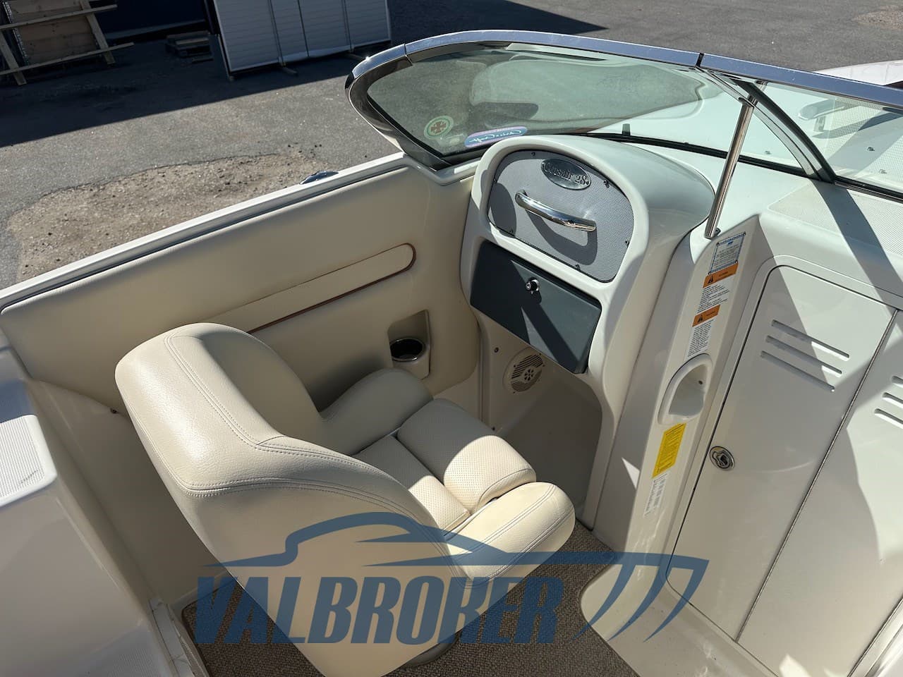 Chris Craft CORSAIR 28 usato - foto hero 14