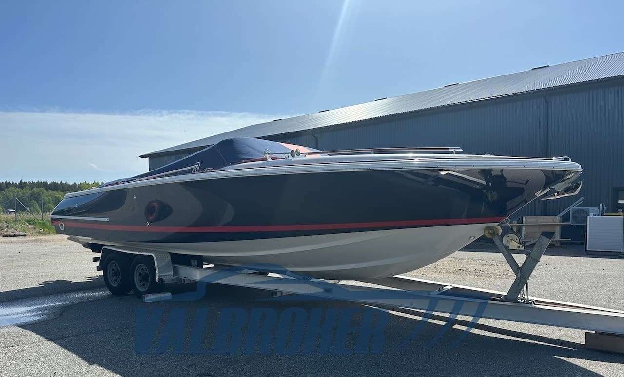 Chris Craft CORSAIR 28 usato - foto hero 5
