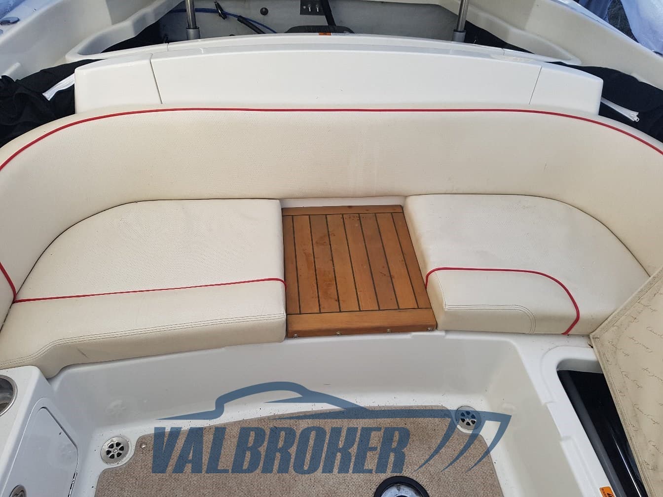 Chris Craft CORSAIR 25 used - hero image 8