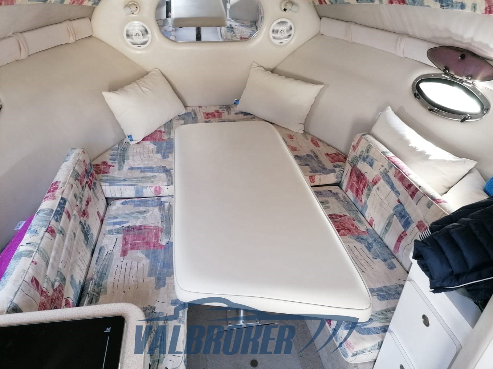 Crownline 268 CR usato - foto hero 19