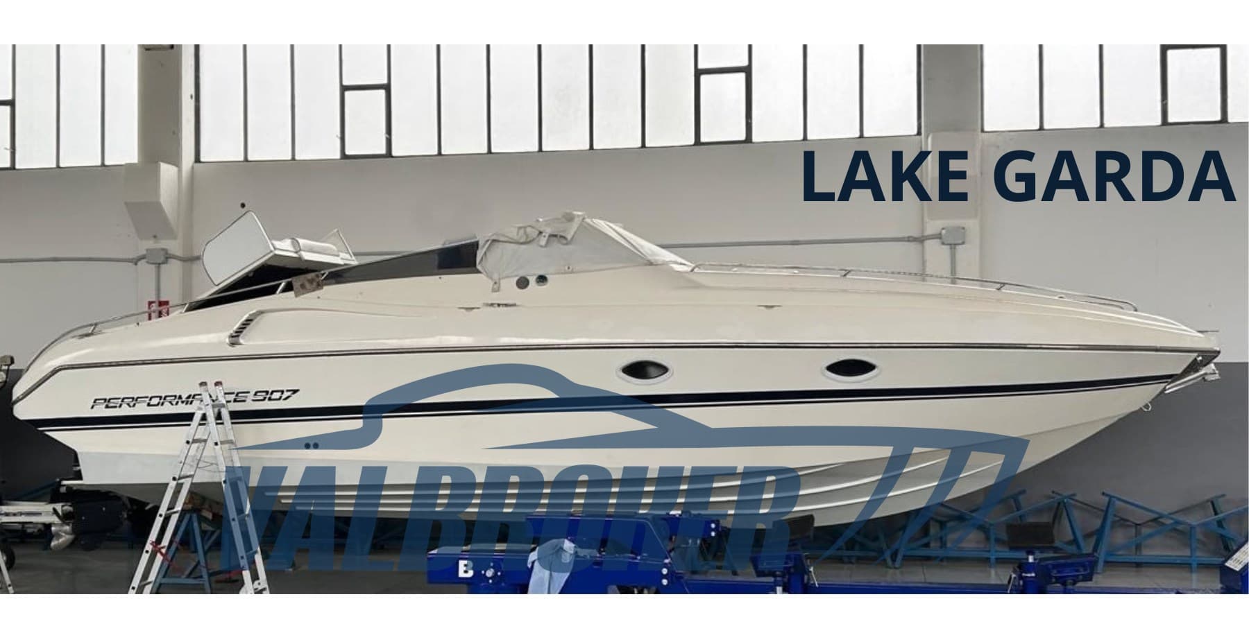 Performance Marine 907 Performance - Detail View 1 Performance Marine 907 Performance - Detail View 1