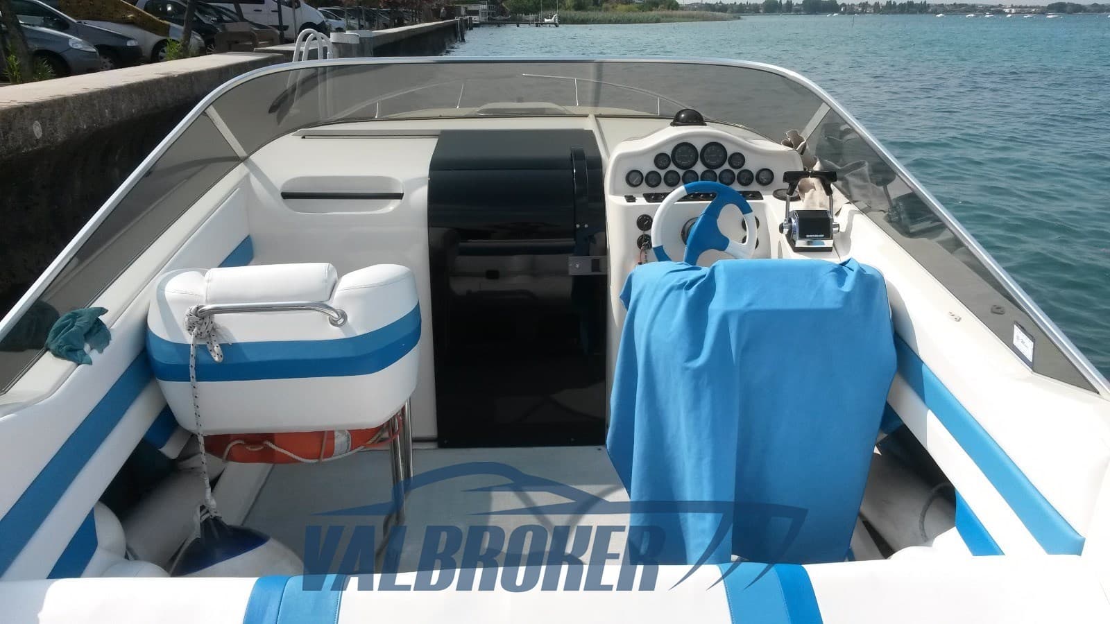 Molinari Falcon 26 - Interior View Molinari Falcon 26 - Interior View