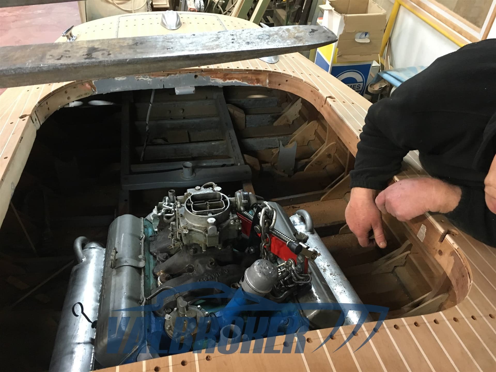Riva Ariston CADILLAC usato - foto hero 8