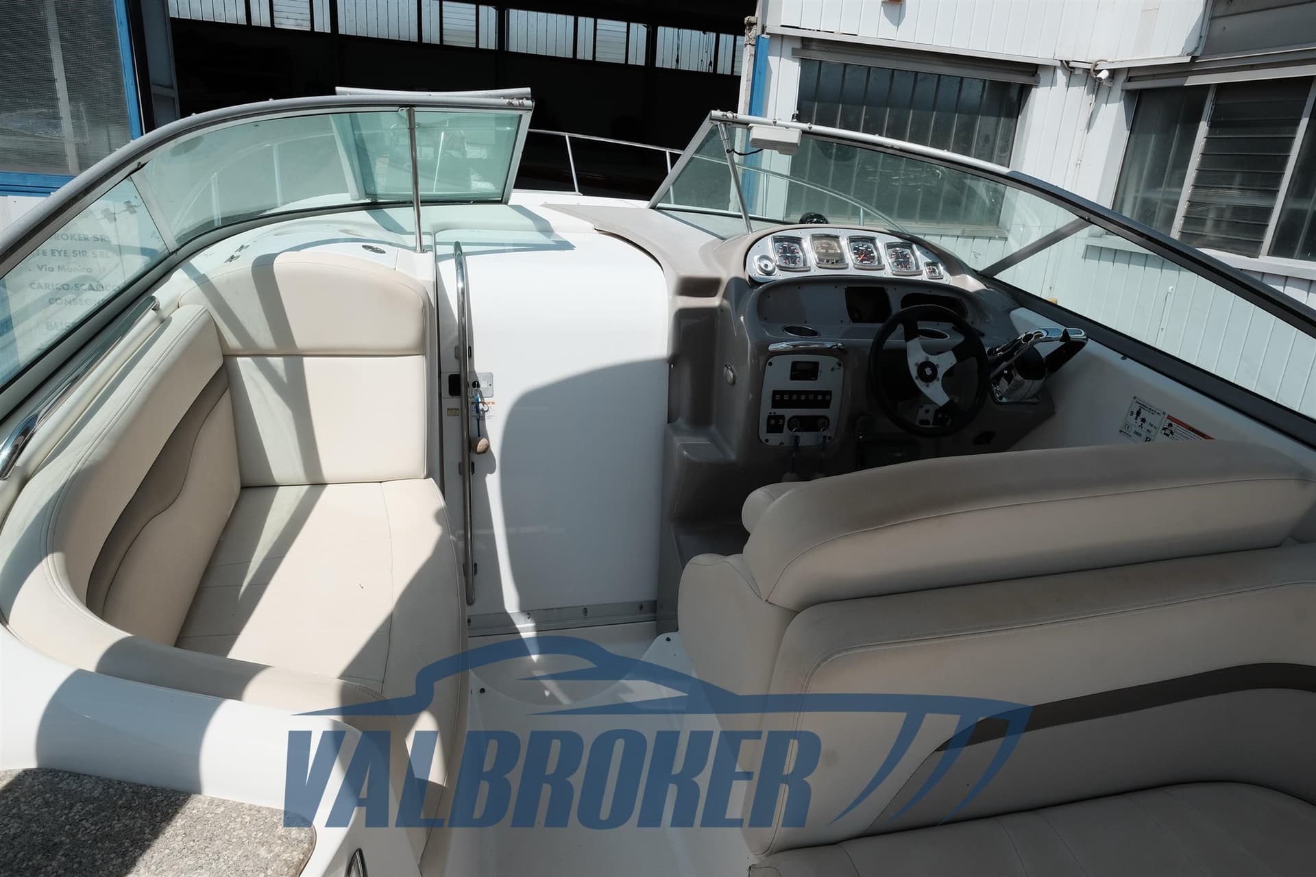 Chaparral Signature 280 usato - foto hero 6