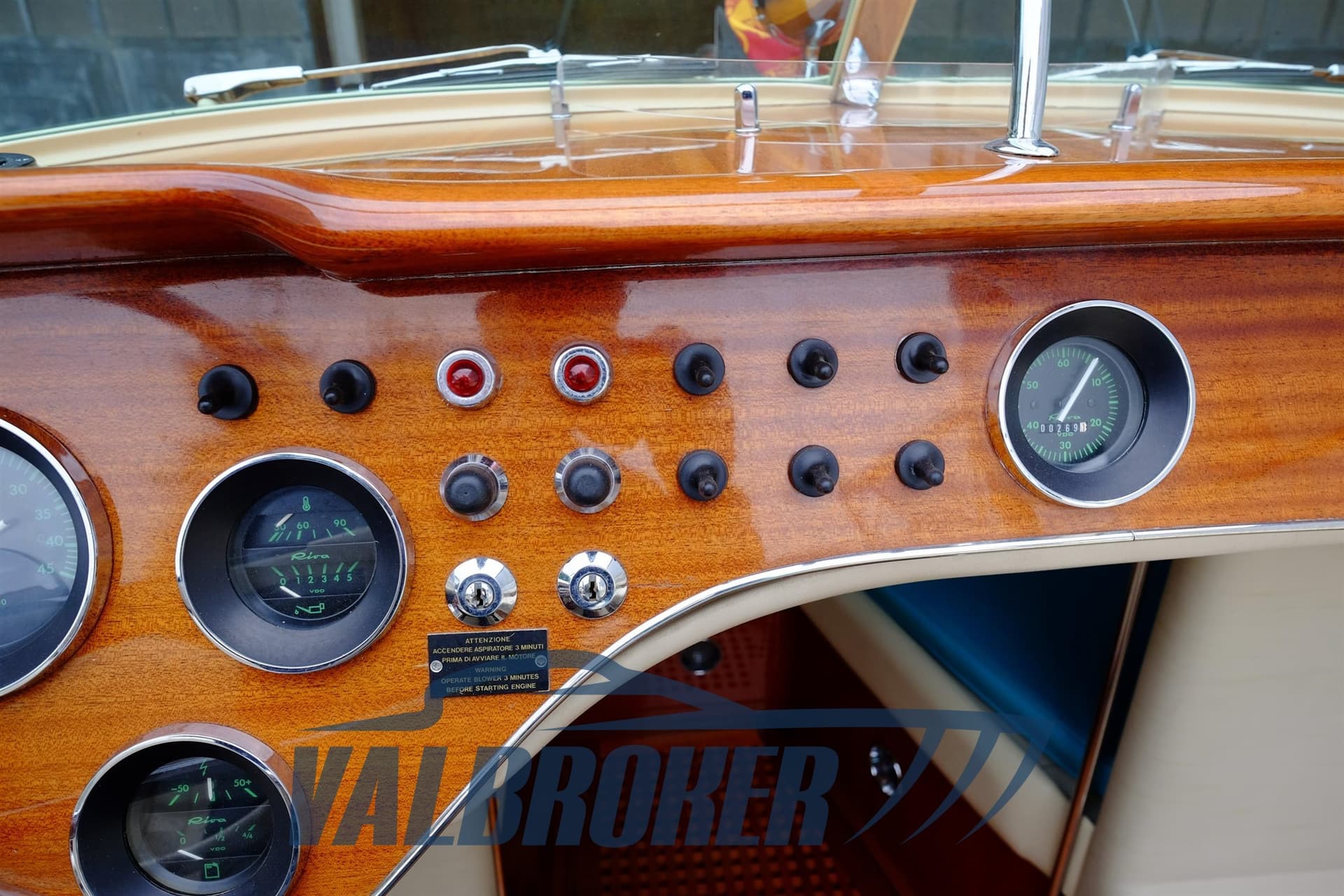 Riva AQUARAMA SPECIAL usato - foto hero 20
