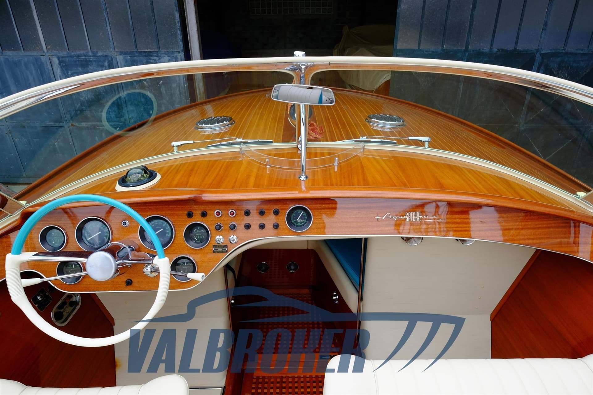 Riva AQUARAMA SPECIAL usato - foto hero 17