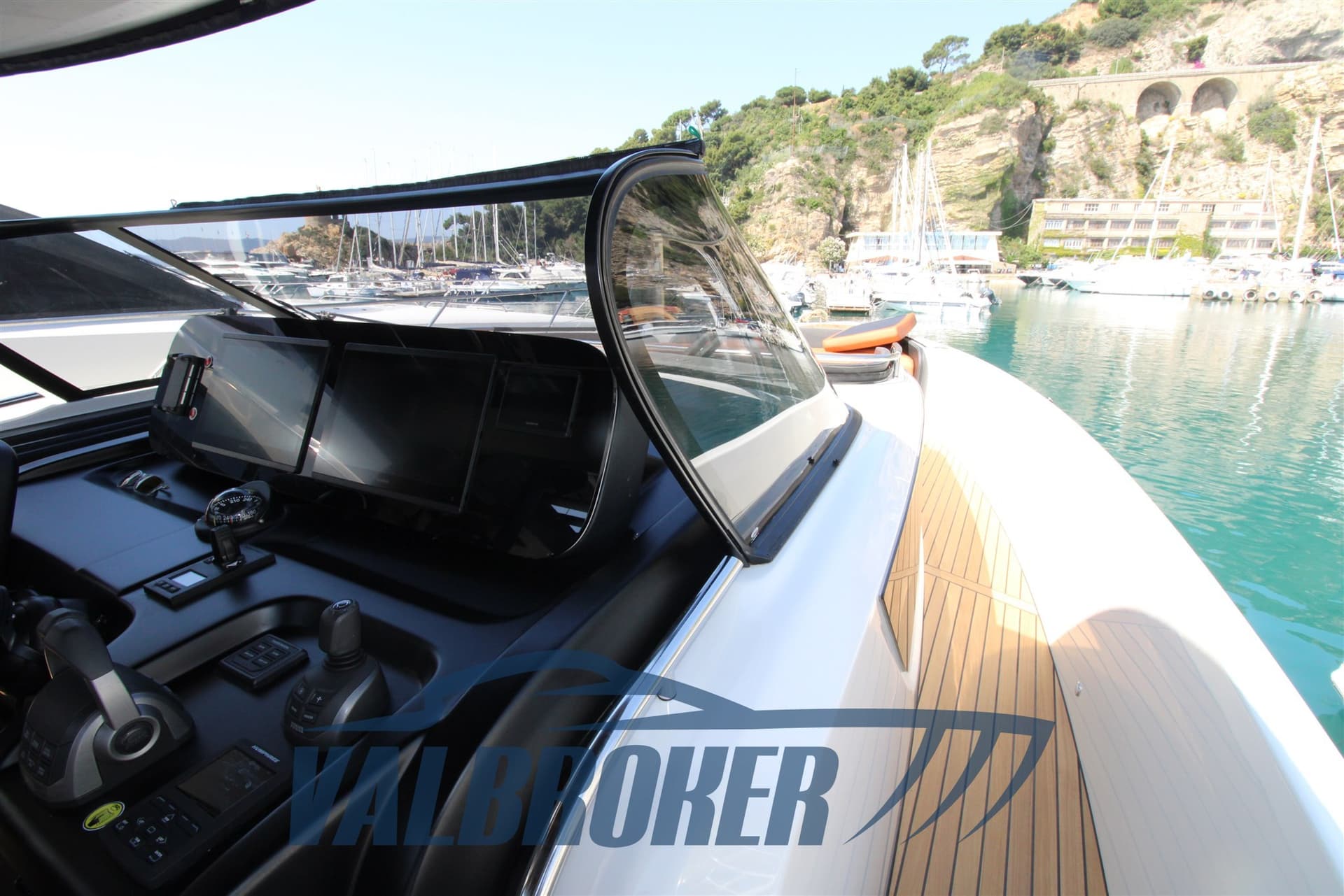 Cranchi A 46 Luxury Tender used - hero image 37