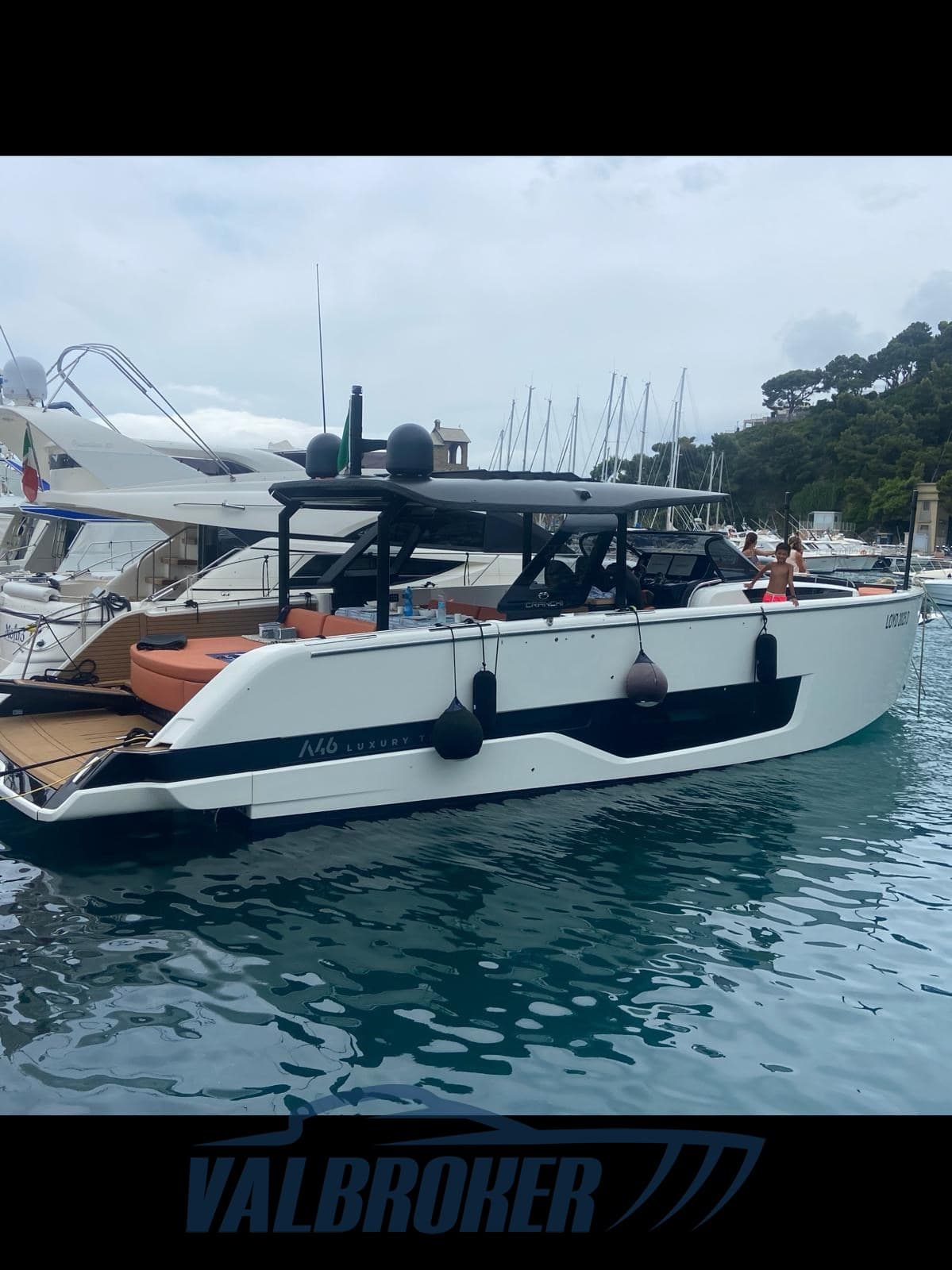 Cranchi A 46 Luxury Tender used - hero image 28