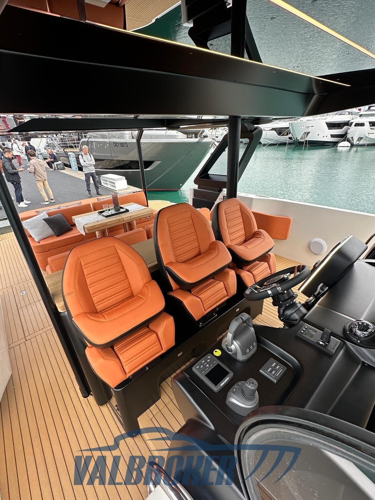 Cranchi A 46 Luxury Tender usato - foto hero 5