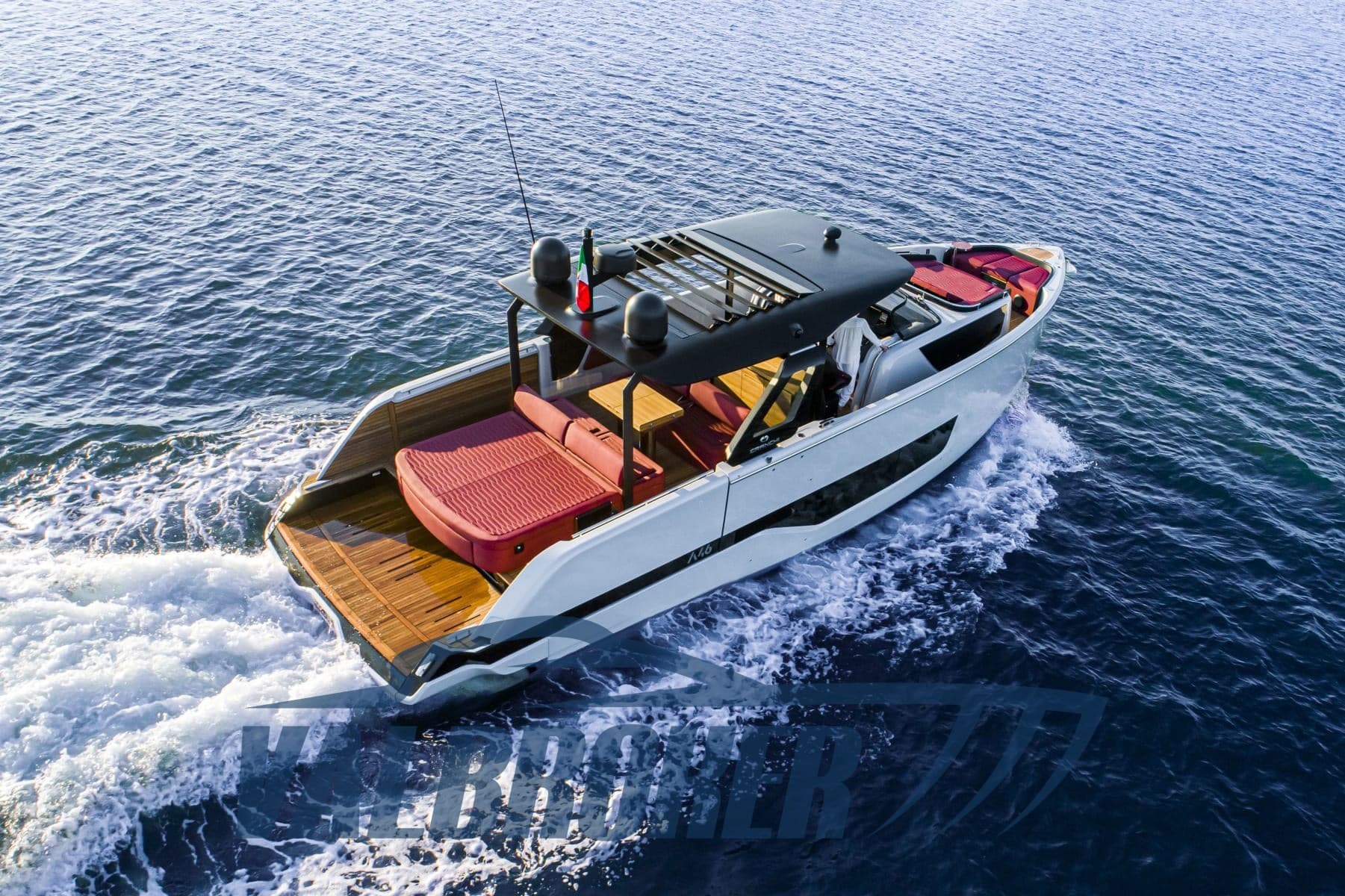Cranchi A 46 Luxury Tender used - hero image 32