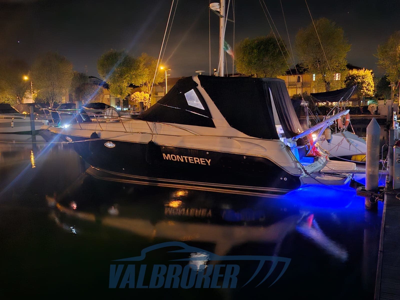 Monterey Boats 322 Cruiser usato - dettaglio 1