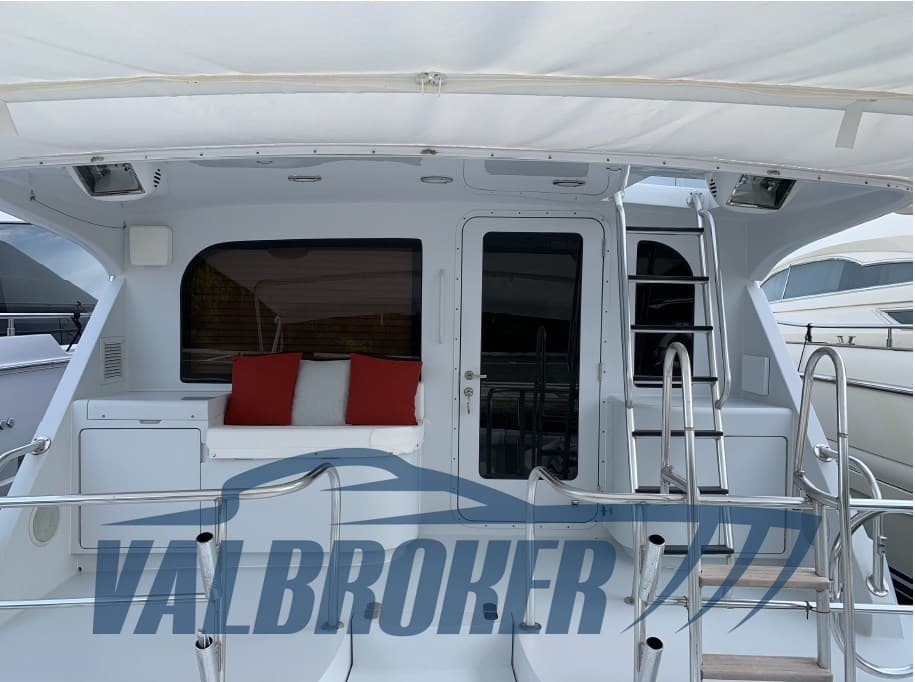 Hatteras 70' Convertible gebraucht - Detail 3