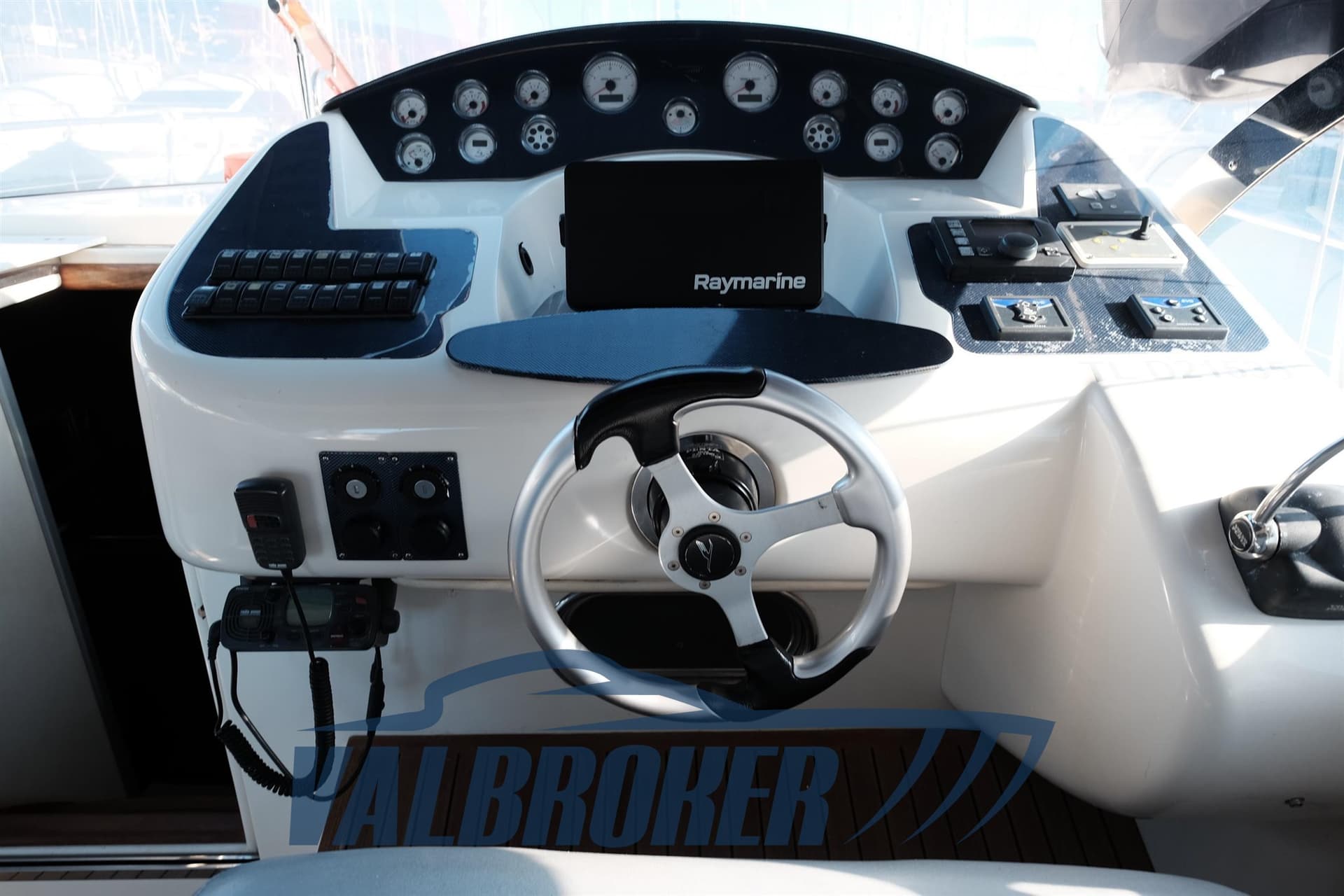 Airon Marine Airon 425 usato - foto hero 8