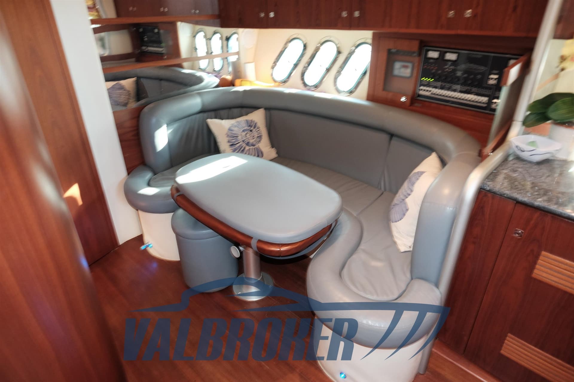 Airon Marine Airon 425 usato - foto hero 11