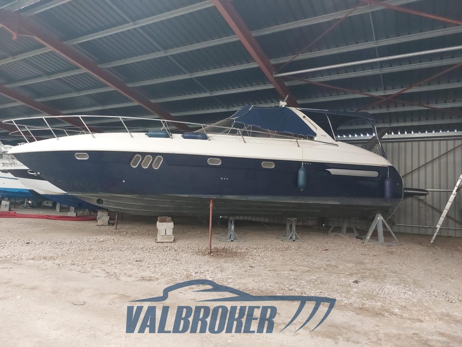 Airon Marine Airon 425 usato - foto hero 21
