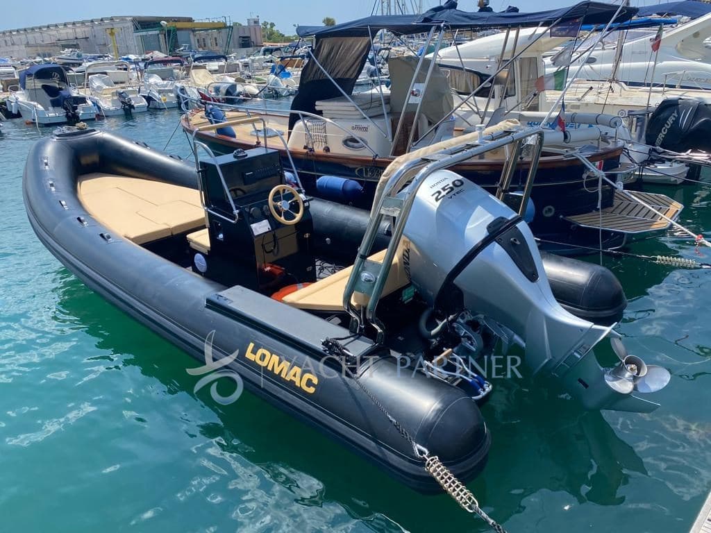 Lomac Nautica 730 Club - Main View Lomac Nautica 730 Club - Main View