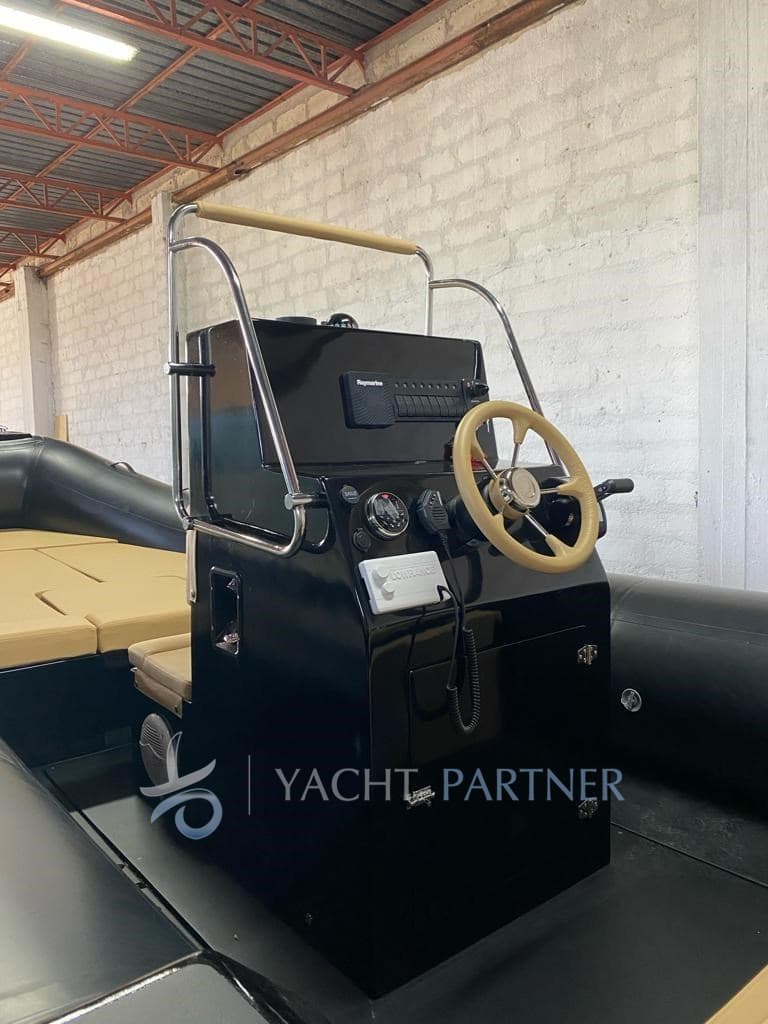 Lomac Nautica 730 Club - Deck View Lomac Nautica 730 Club - Deck View