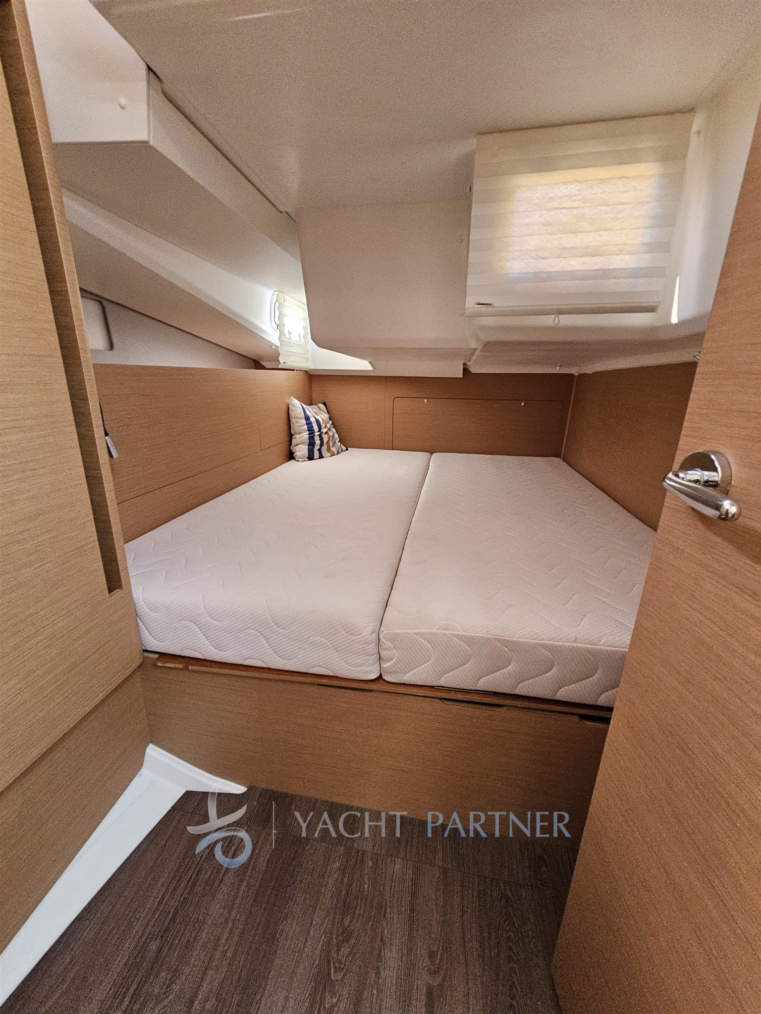 Jeanneau SUN ODYSSEY 440 usato - foto hero 5