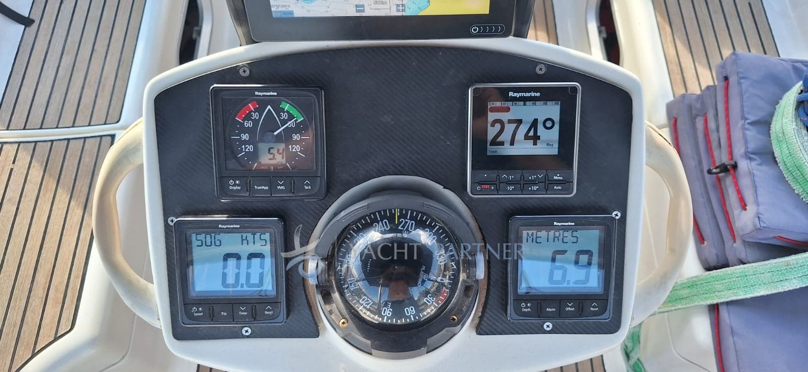 Jeanneau Sun Odyssey 42.2 used - detail 3