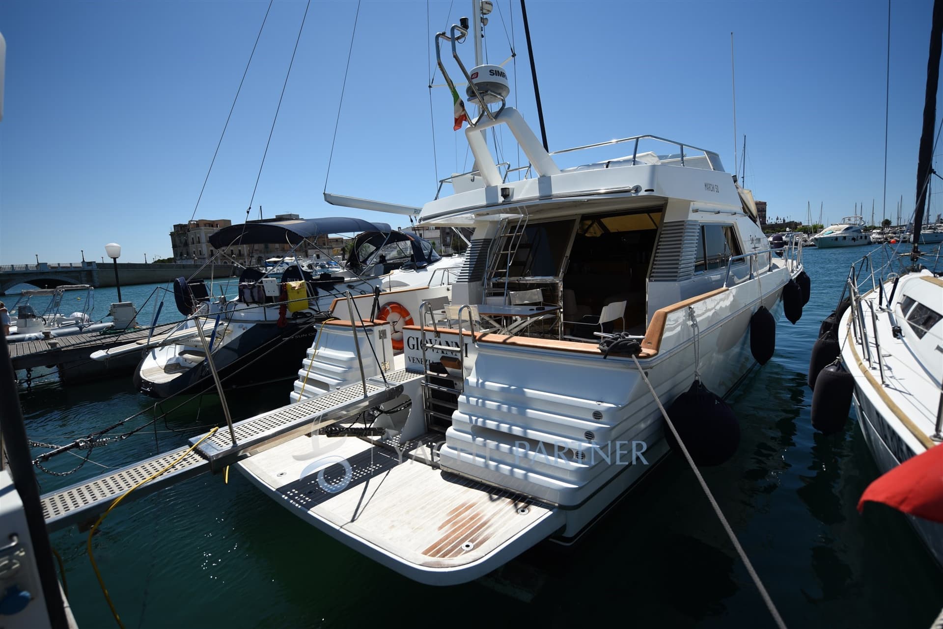 Marchi Marchi 50 - Main View Marchi Marchi 50 - Main View