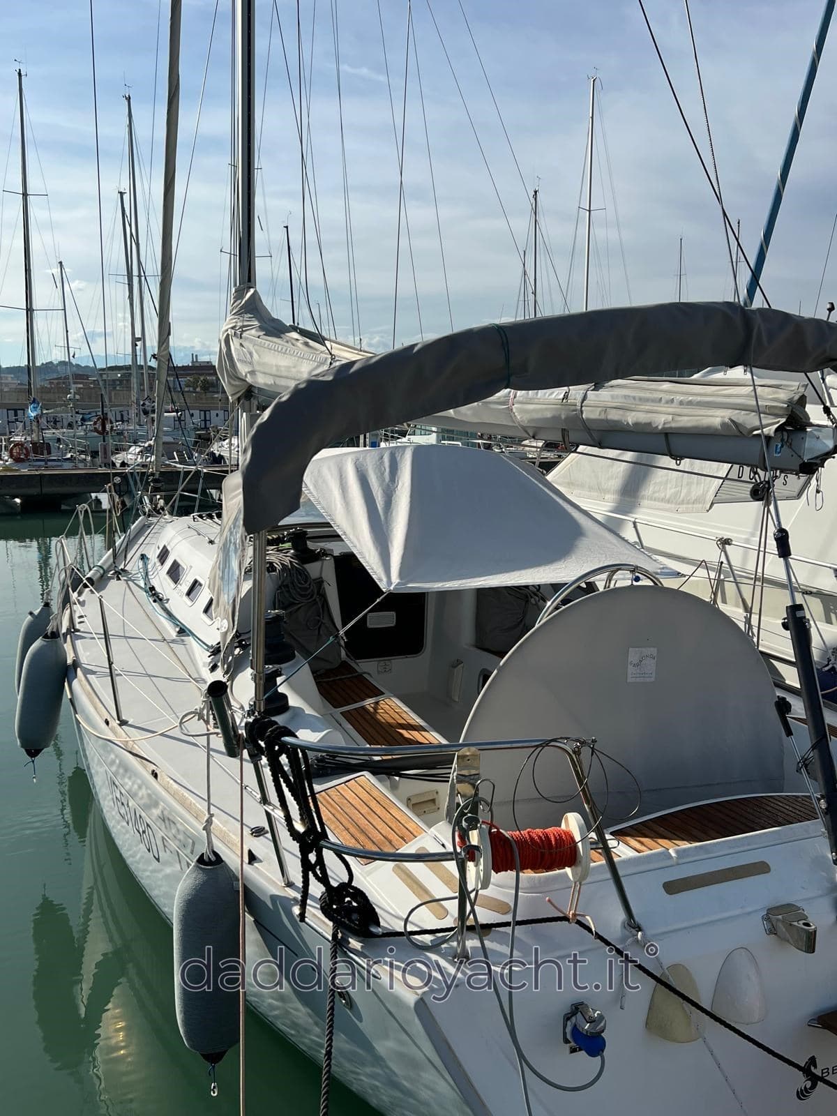 Beneteau First 40.7 - Detail View 1 Beneteau First 40.7 - Detail View 1