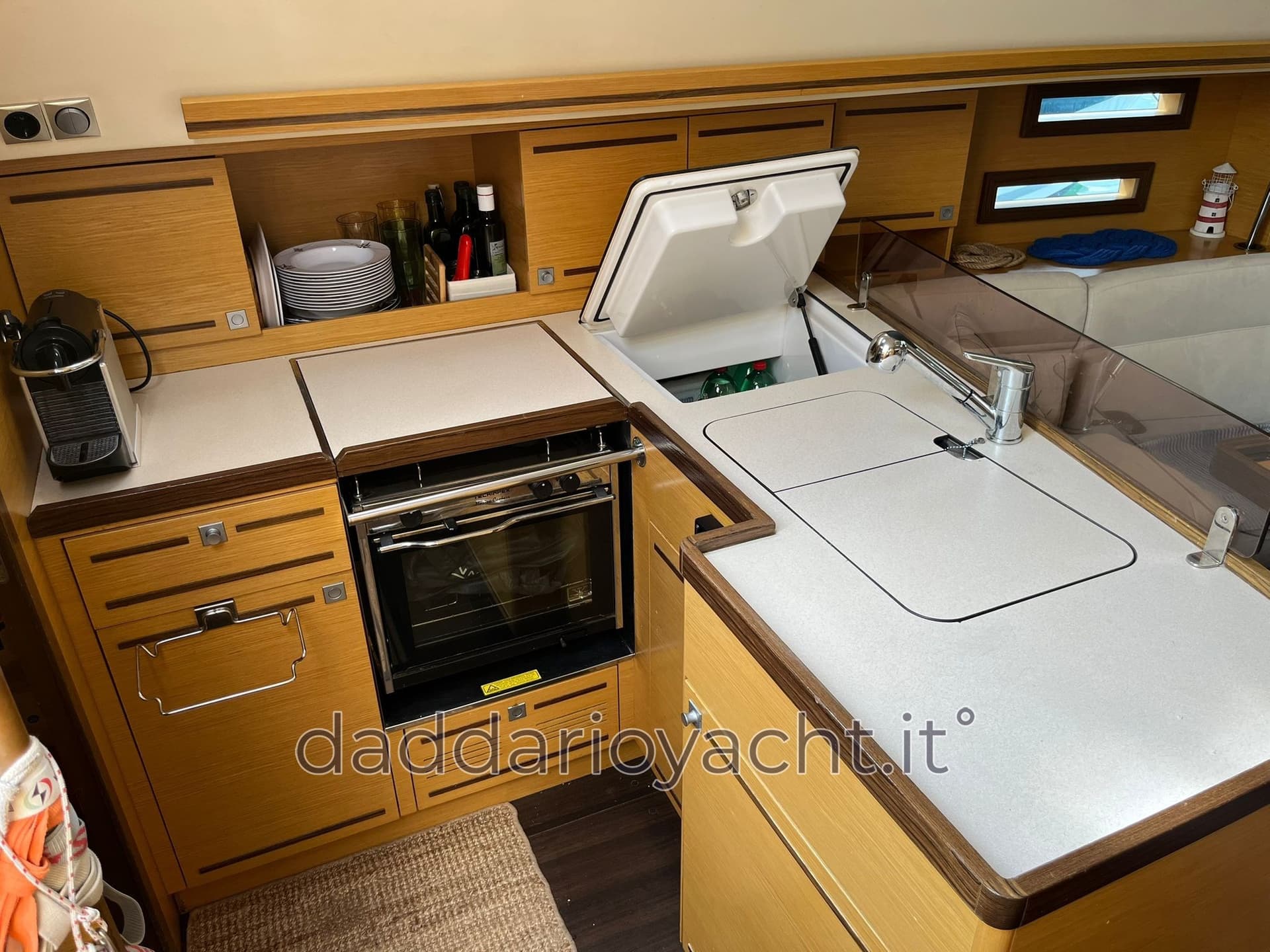 Elan Line Impression 394 - Interior View Elan Line Impression 394 - Interior View