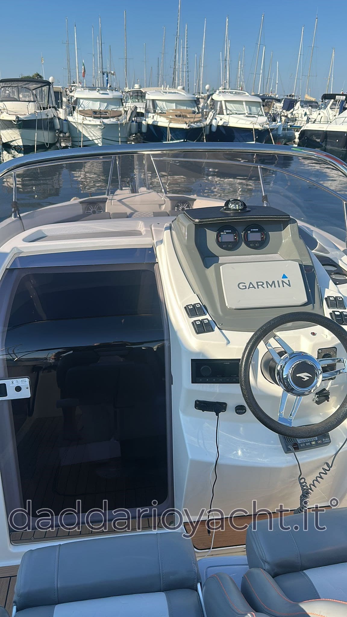 Karnic 702 Sl - Interior View Karnic 702 Sl - Interior View