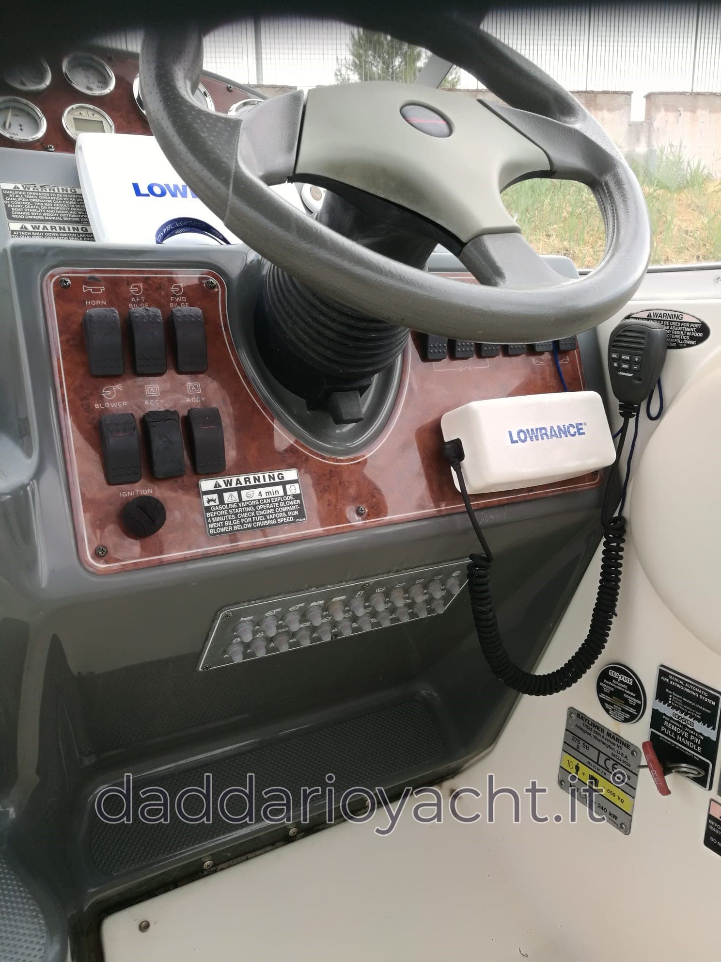 Bayliner 275 Cruiser - Interior View Bayliner 275 Cruiser - Interior View