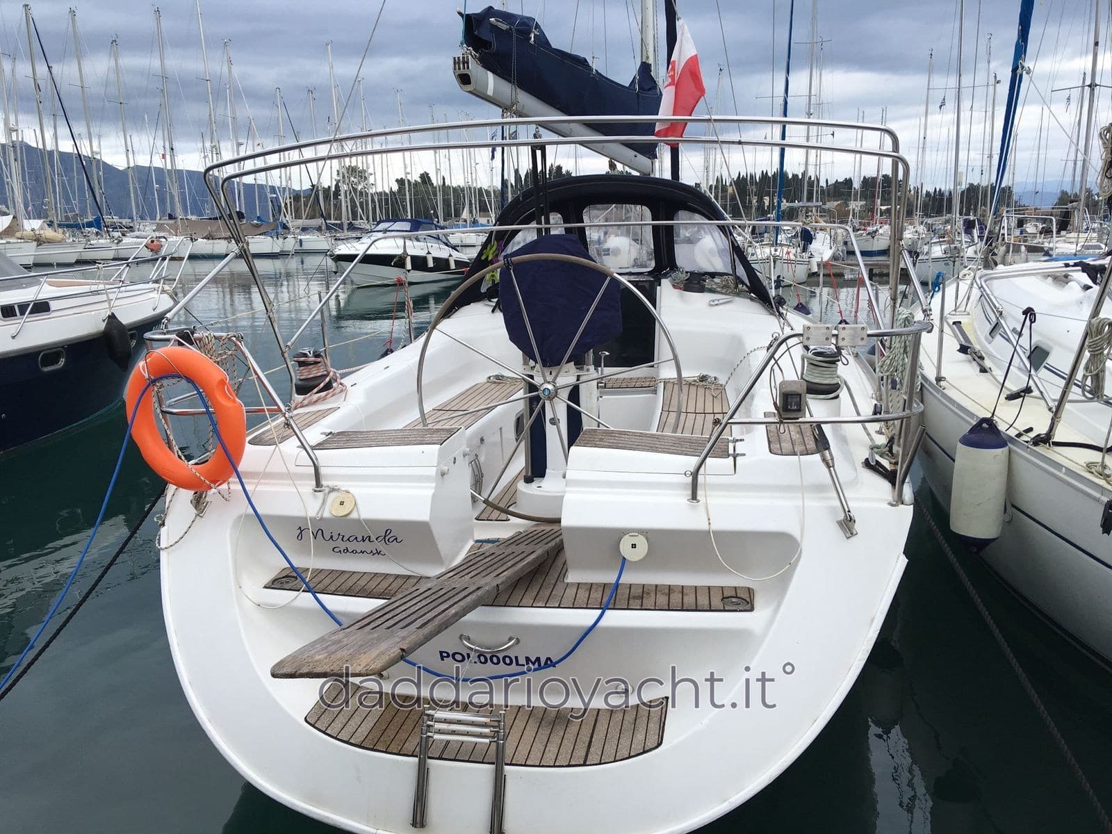 Sas-Vektor Sas Vektor 36 - Main View Sas-Vektor Sas Vektor 36 - Main View