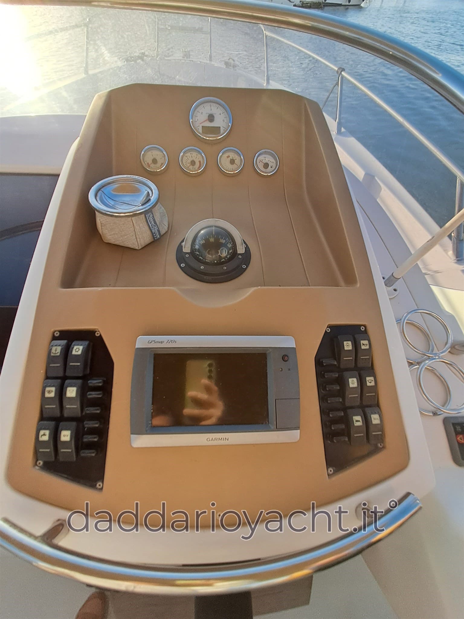 Sessa Marine Key Largo 27 used - detail 3