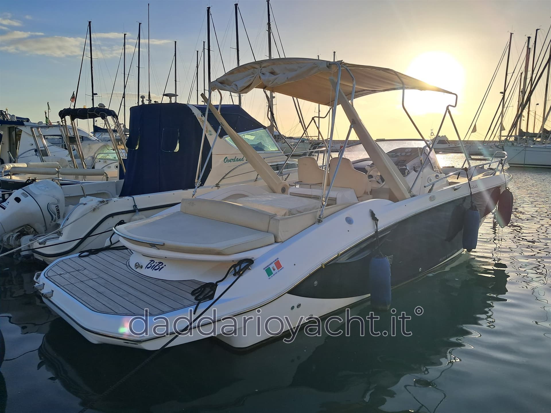 Sessa Marine Key Largo 27 used - detail 2