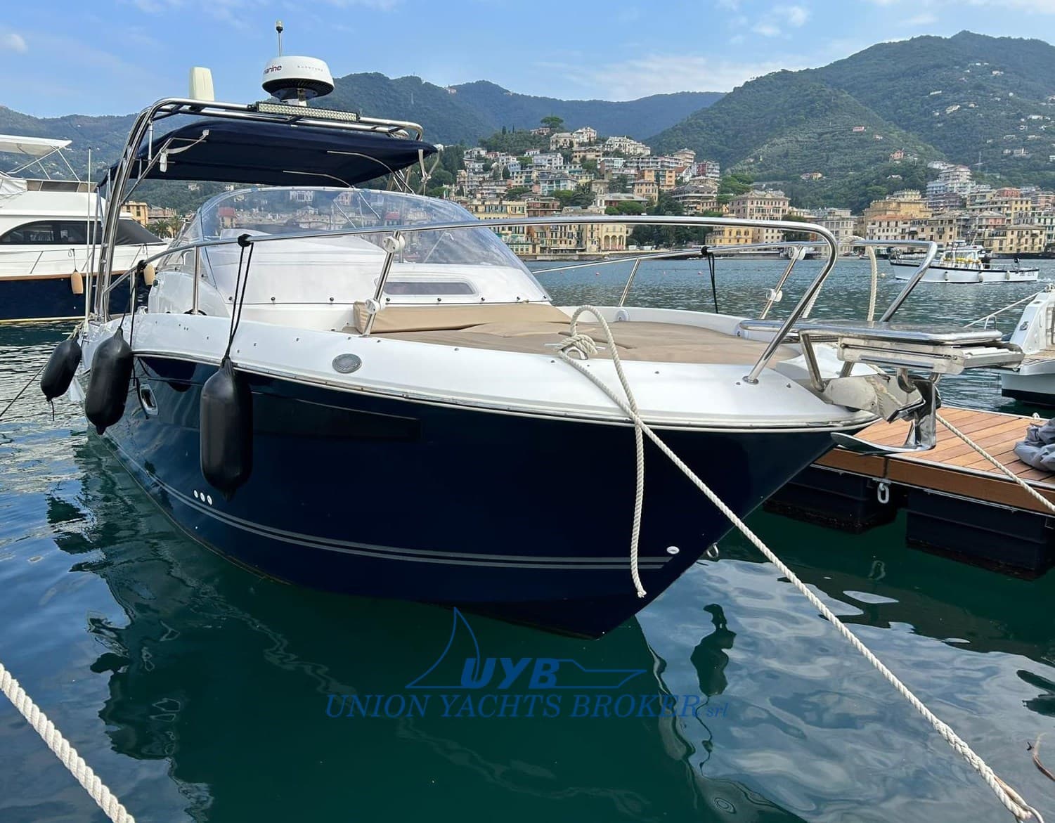 Jeanneau Cap Camarat 8.5 Wa - Main View Jeanneau Cap Camarat 8.5 Wa - Main View