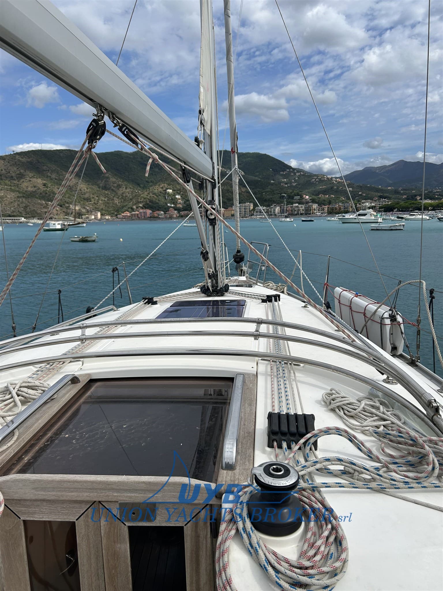 Bavaria 34 Cruiser used - detail 2