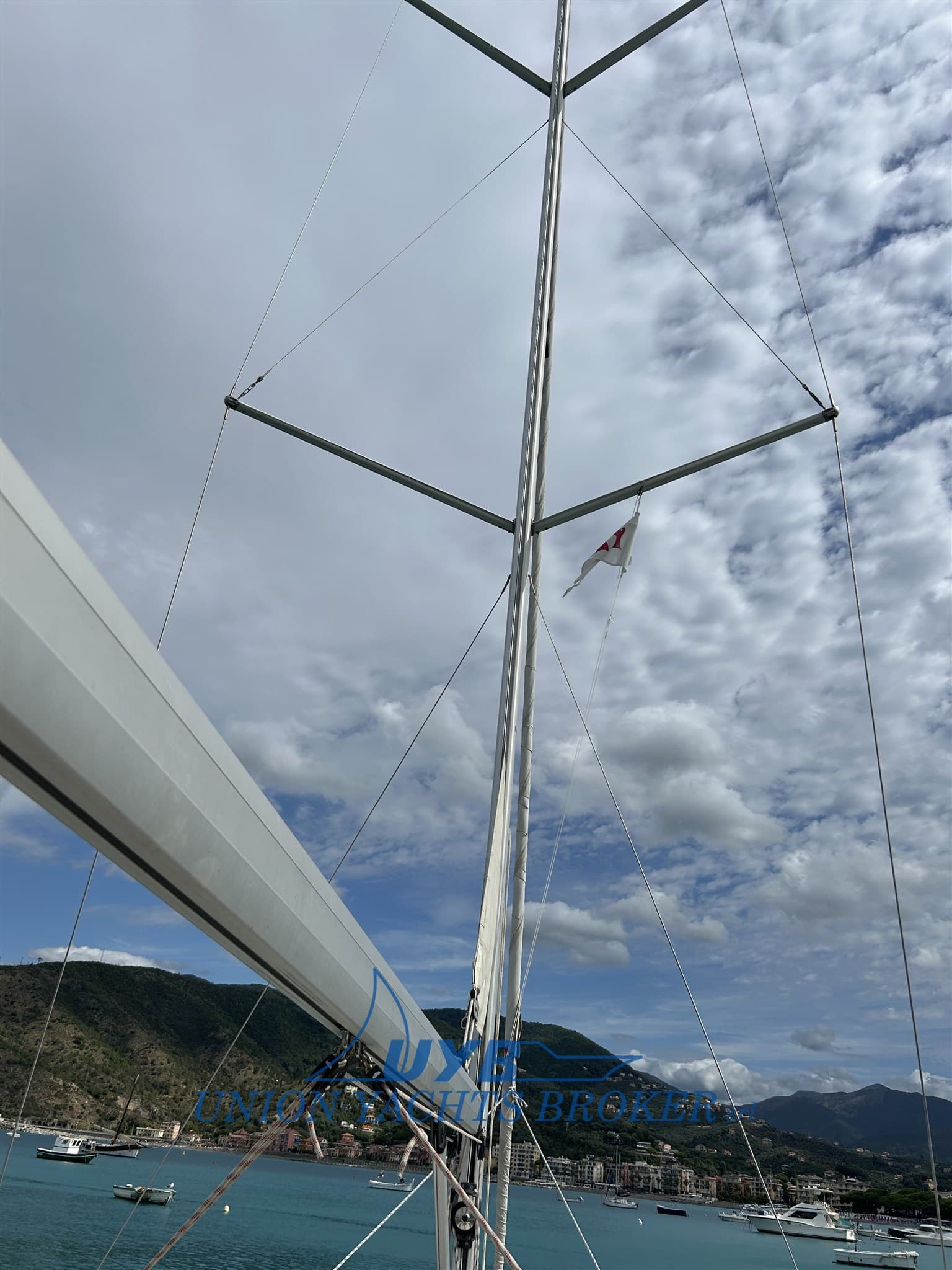 Bavaria 34 Cruiser used - detail 3