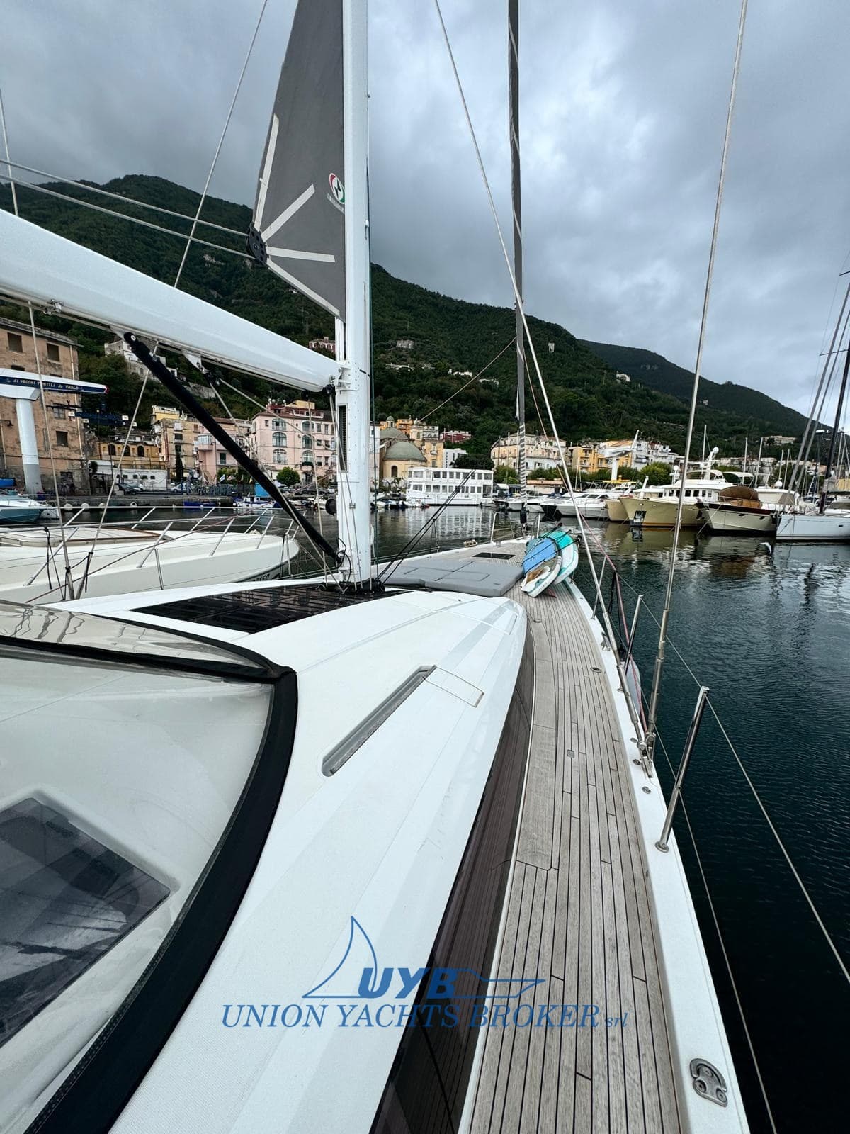 Jeanneau JEANNEAU 65 usato - foto hero 7