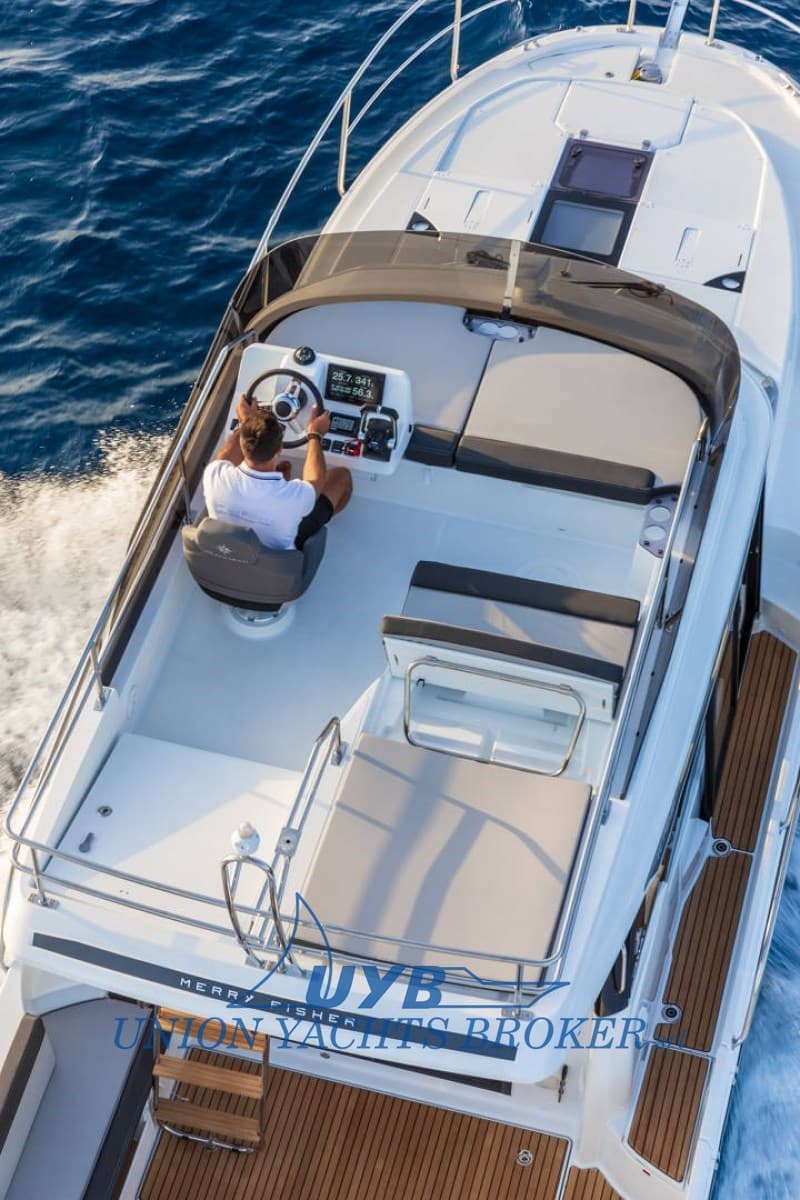 Jeanneau Merry Fisher 1095 Fly Serie 2 used - detail 3