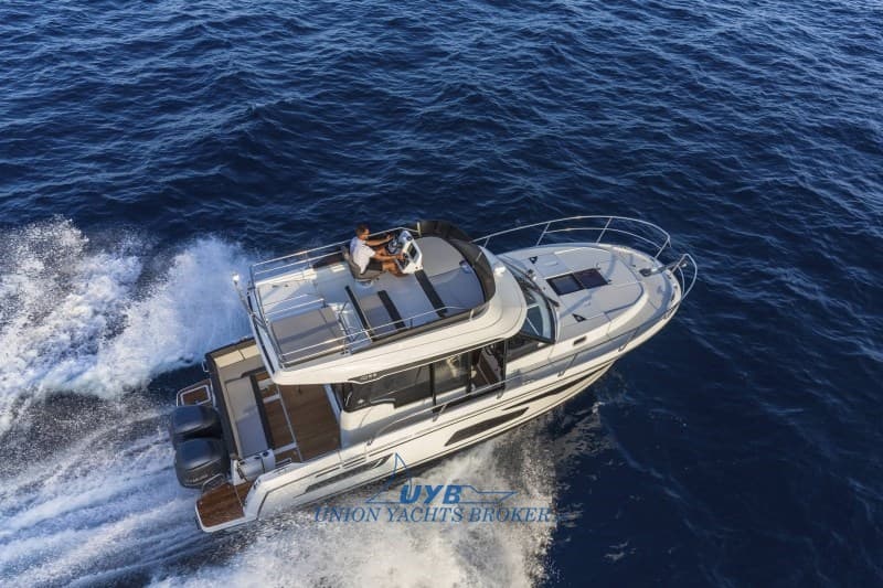 Jeanneau Merry Fisher 1095 Fly Serie 2 used - detail 2