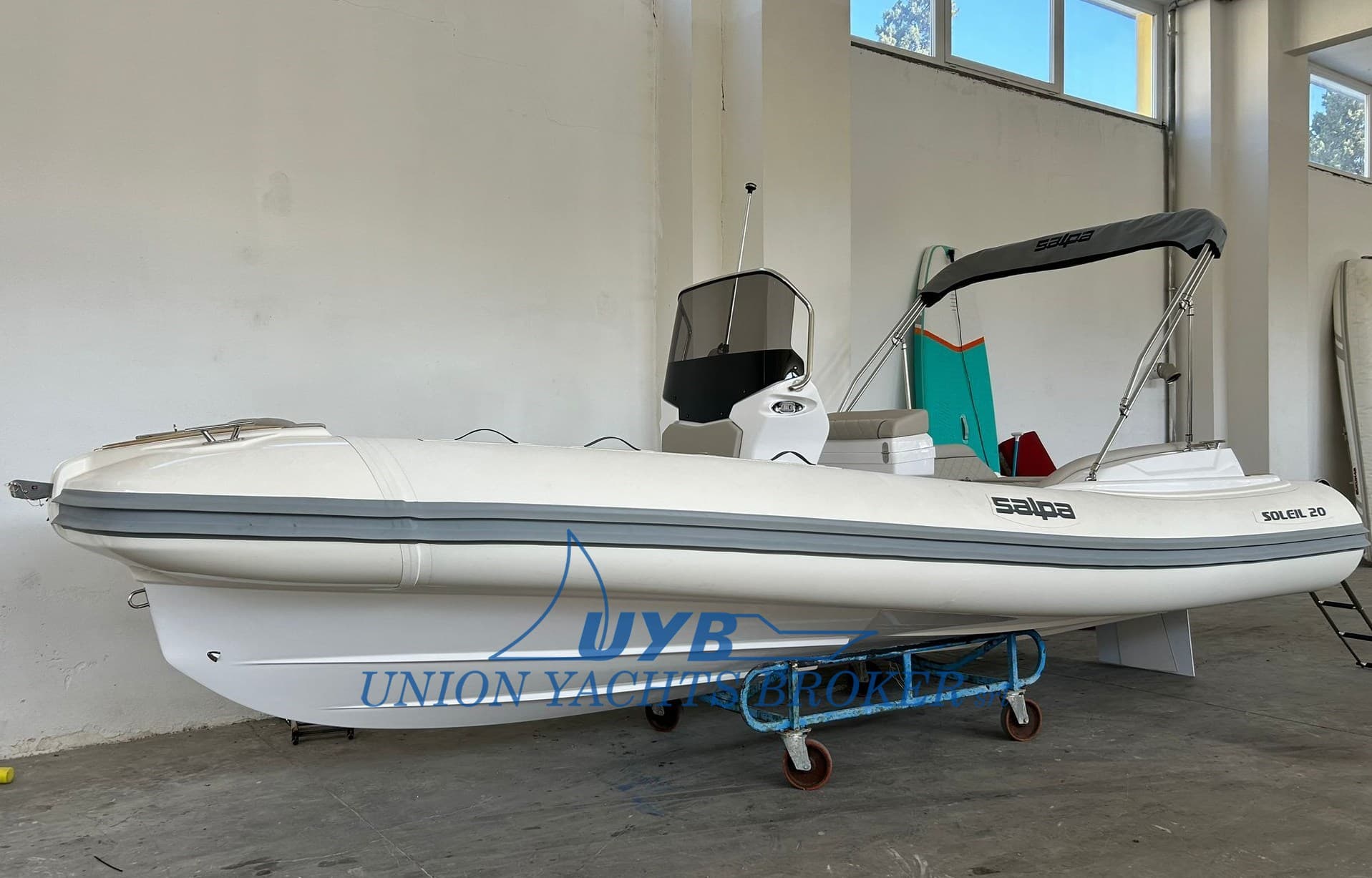 Salpa Soleil 20 - Main View Salpa Soleil 20 - Main View