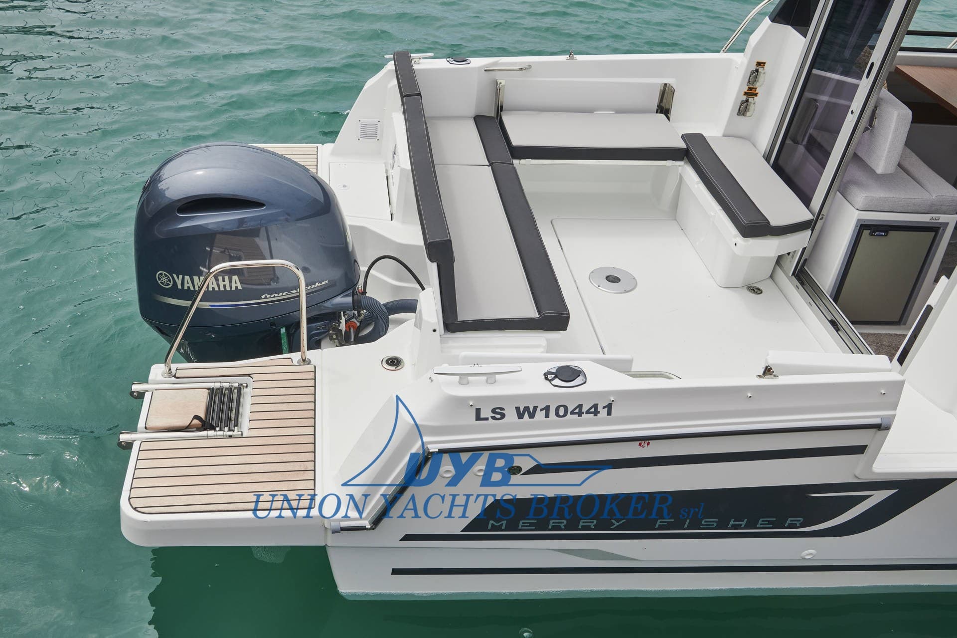 Jeanneau Merry Fisher 795 Serie 2 - Interior View Jeanneau Merry Fisher 795 Serie 2 - Interior View