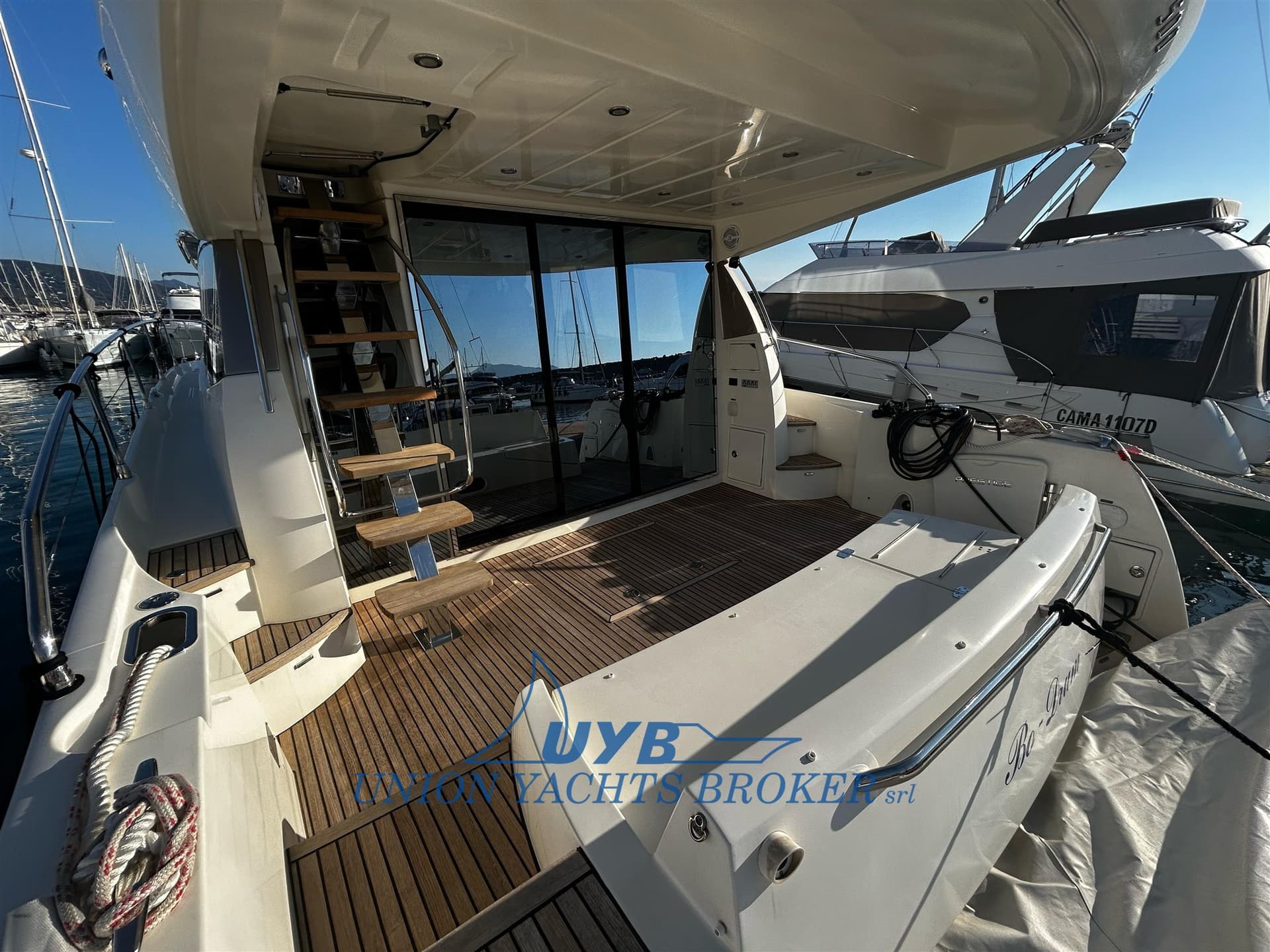 Prestige 500 Fly - Deck View Prestige 500 Fly - Deck View