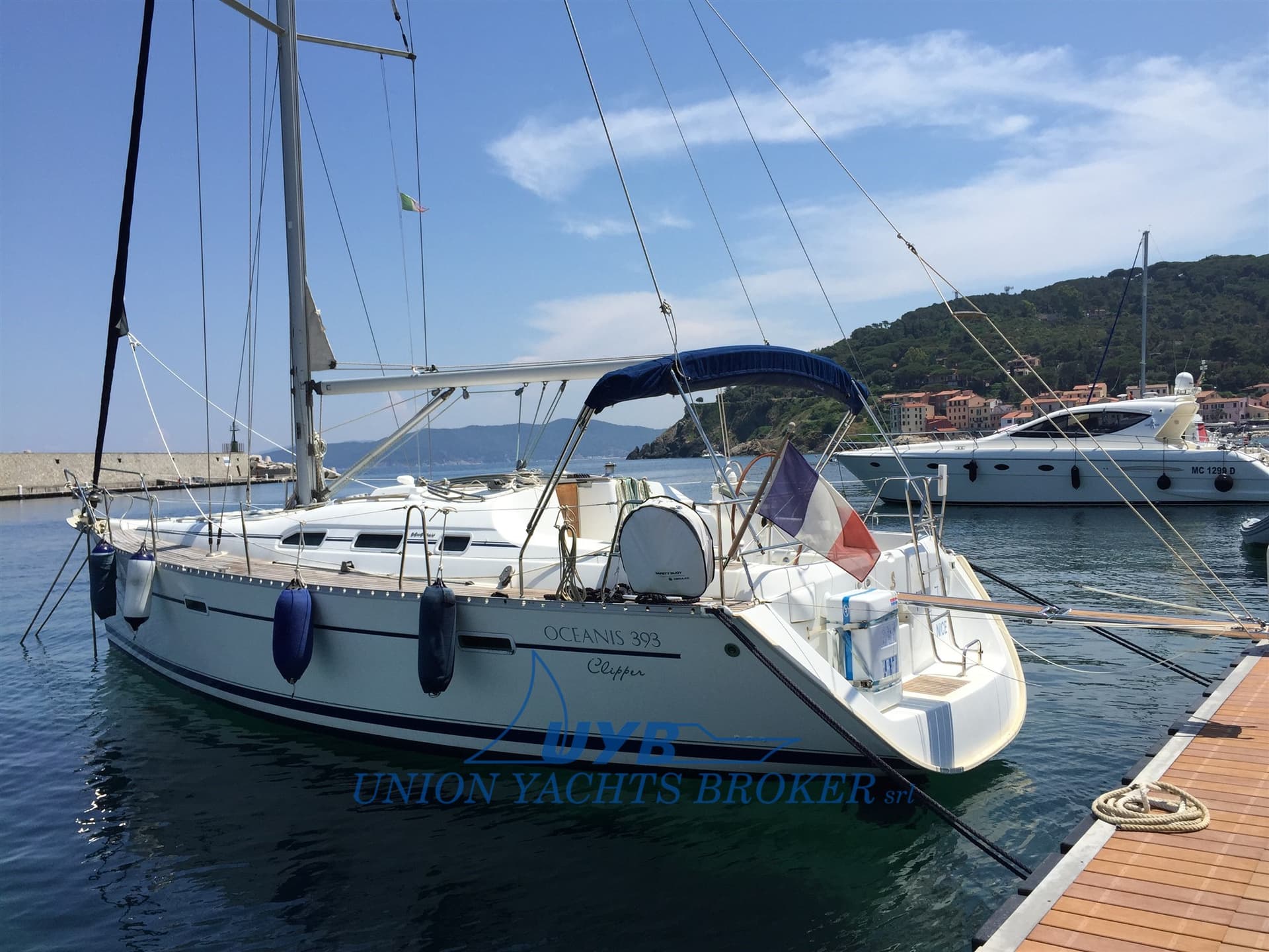 Beneteau Oceanis 393 used - detail 1