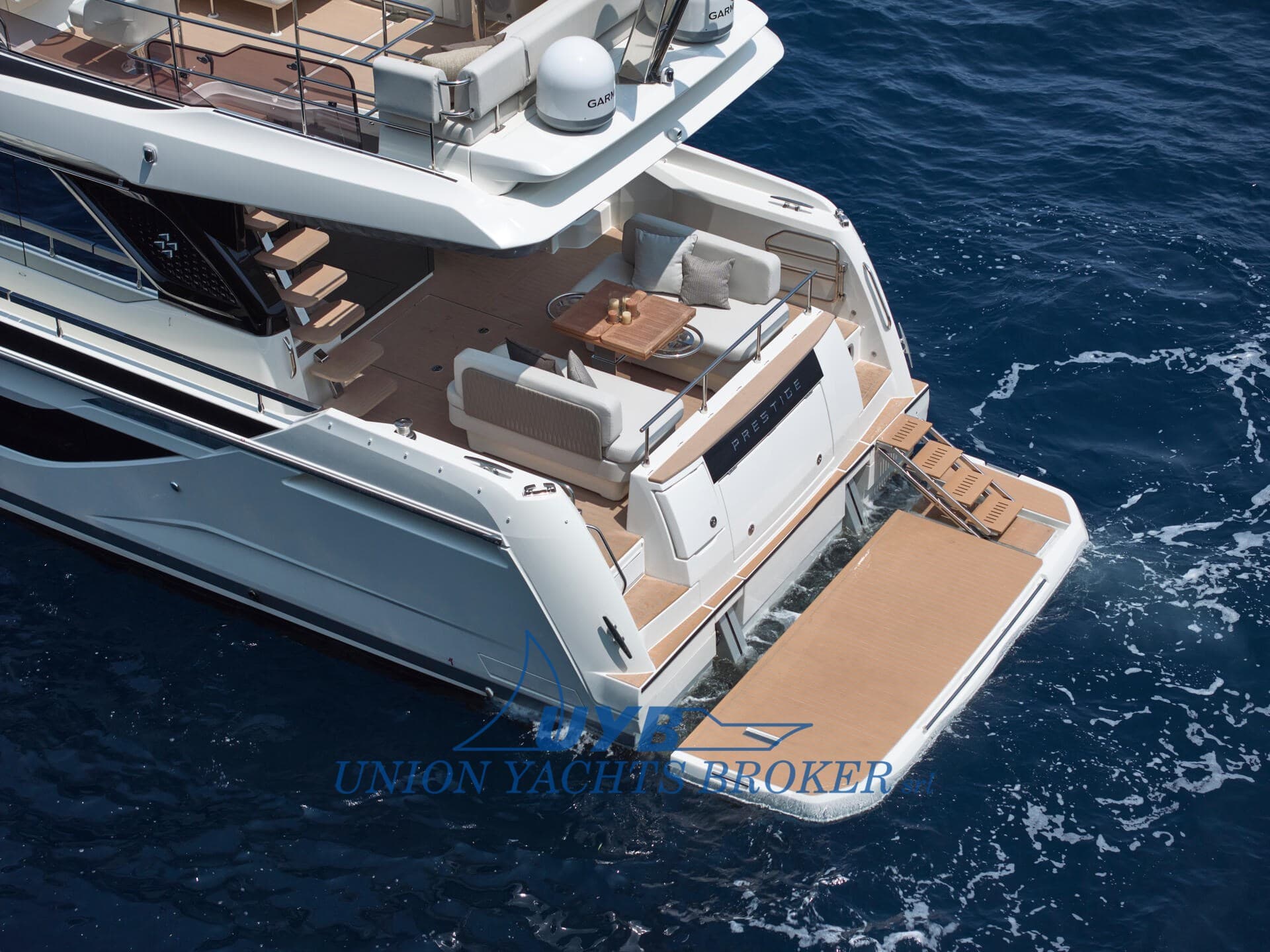 Prestige F 4.9 - Interior View Prestige F 4.9 - Interior View