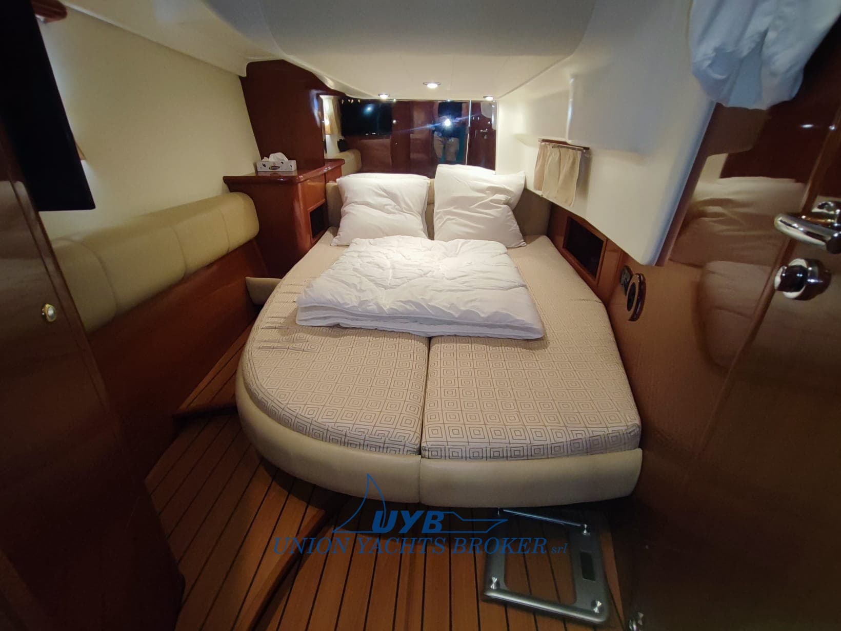 Jeanneau Prestige 46 Fly d'occasion - image hero 10